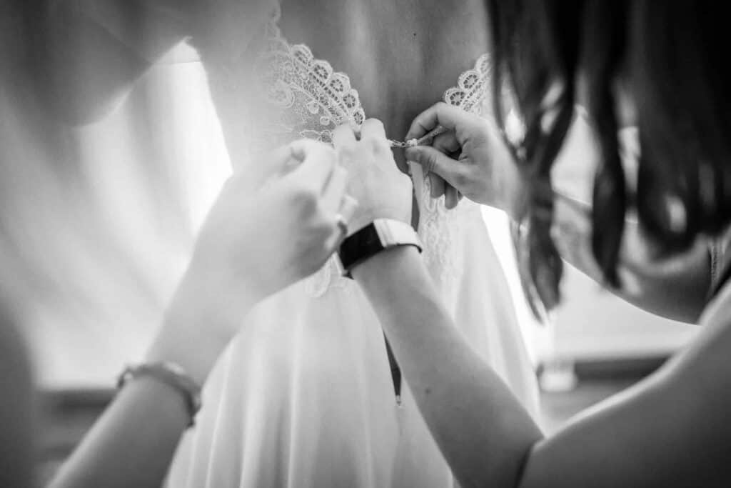 hochzeitsfotograf böblingen stuttgart tuebingen Getting ready  der Braut